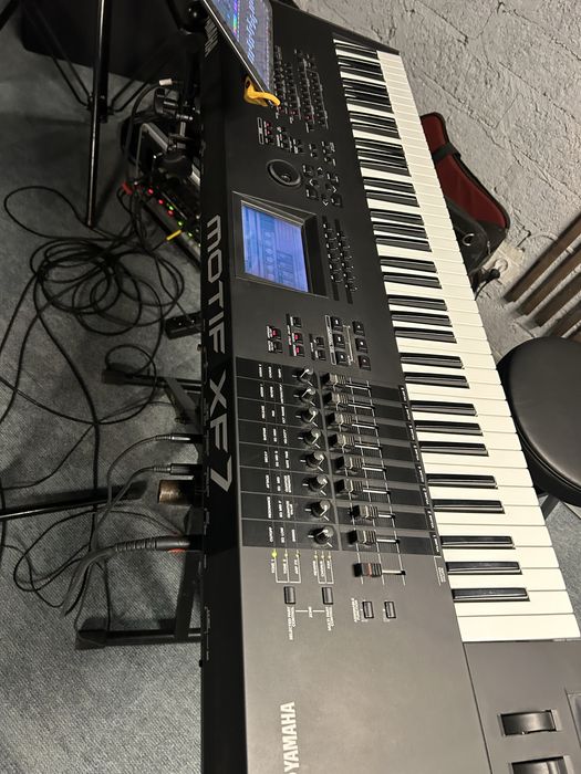 Yamaha motif xf 7