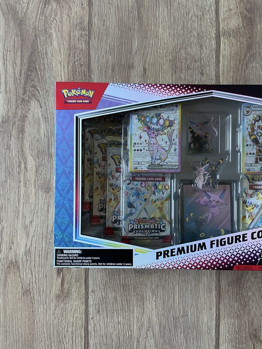 Pokémon TCG Prismatic Evolutions Premium Figure Collection