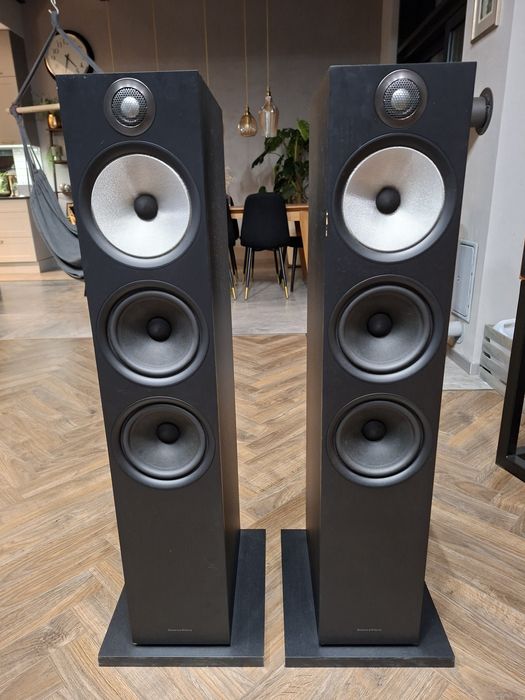 Bowers Wilkins 603