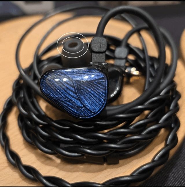 Truthear Crinacle Zero Blue
