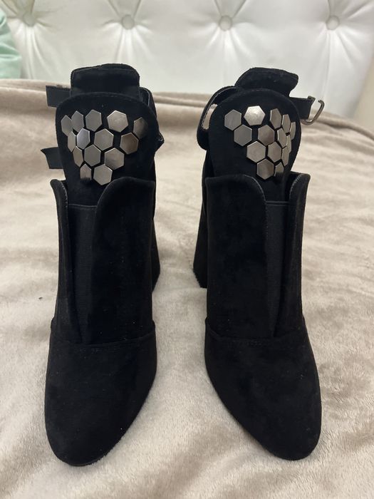 Продам ботінки