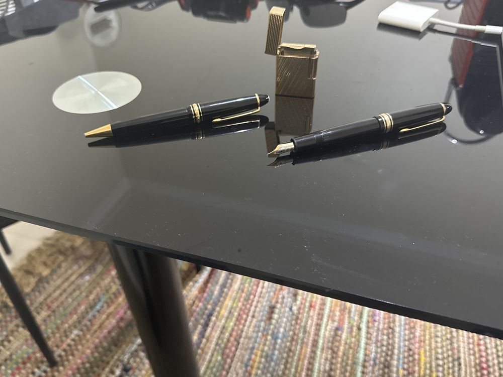 Canetas Montblanc permanente e rollerball + Isqueiro Dupont em ouro