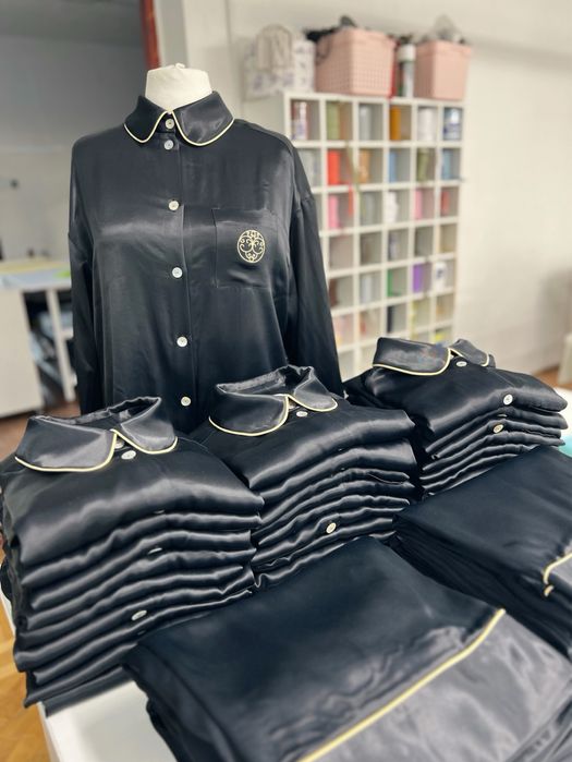 Швейний цех з пошиття жіночого одягу надає послуги з пошиття