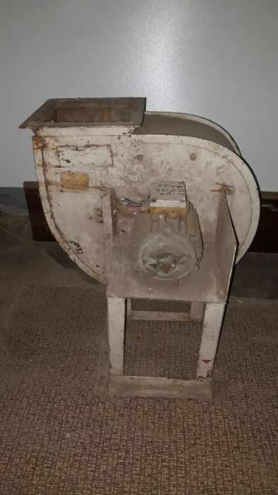 Витяжка улітка улитка равлик