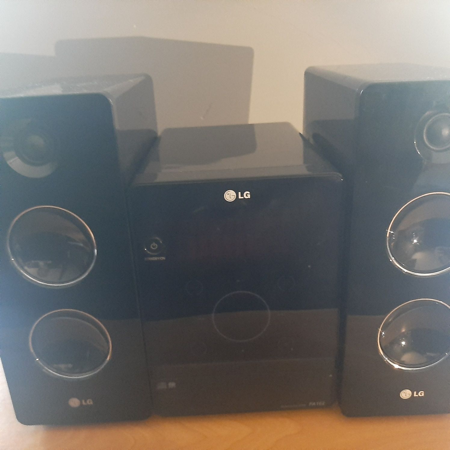 Wieże stereo LG, system audio