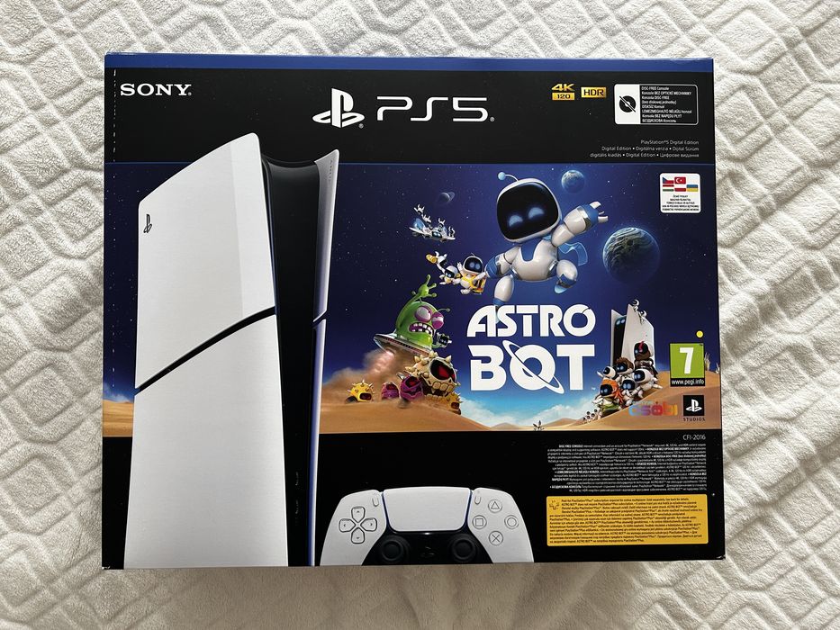 PlayStation 5 Digital Slim – stan idealny + nowy kupon na grę AstroBot