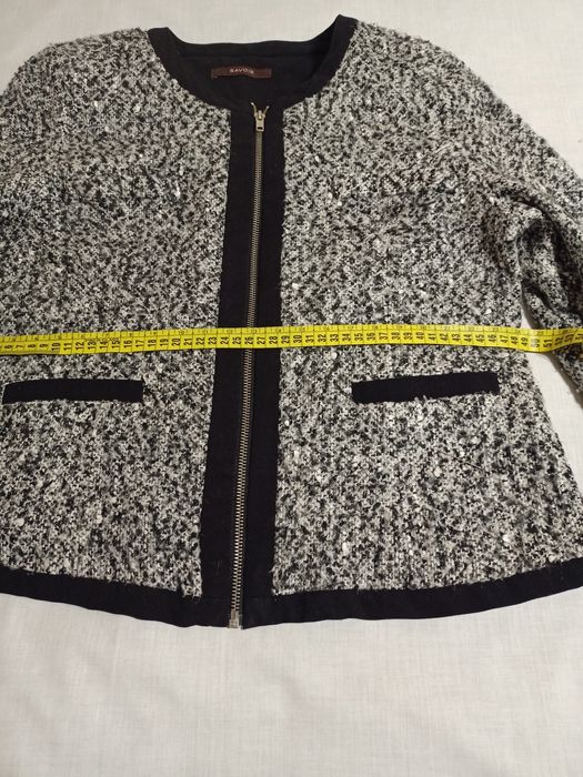 Жіночій жакет,піджак