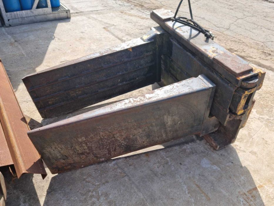 Chwytak do bel makulatury ścisk do wózka