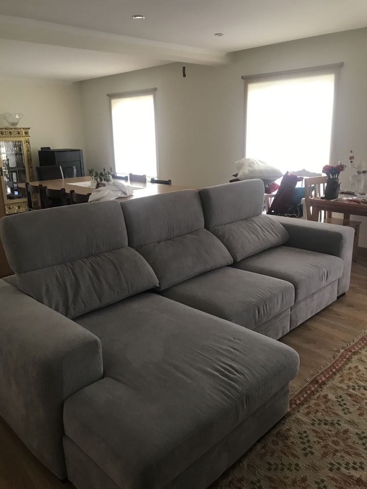 Sofa Gato Preto com 1 ano