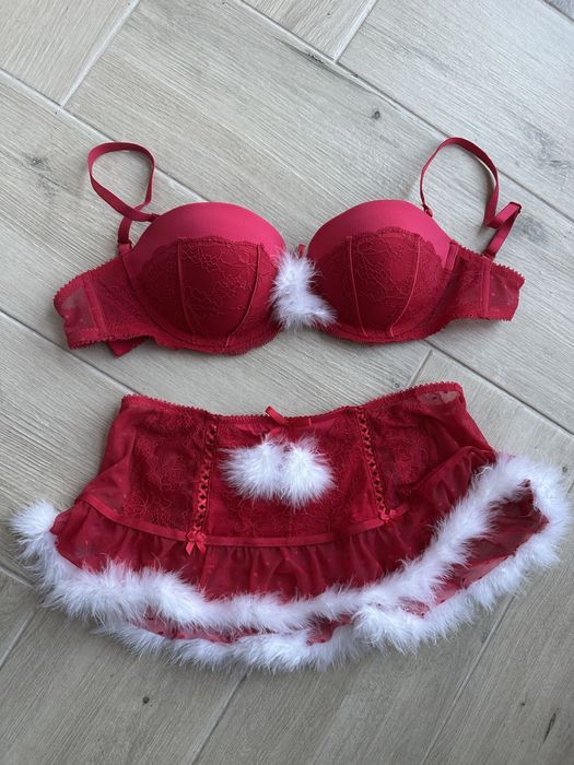 Новогодний сексуальный набор белье  снегурочка с пушком