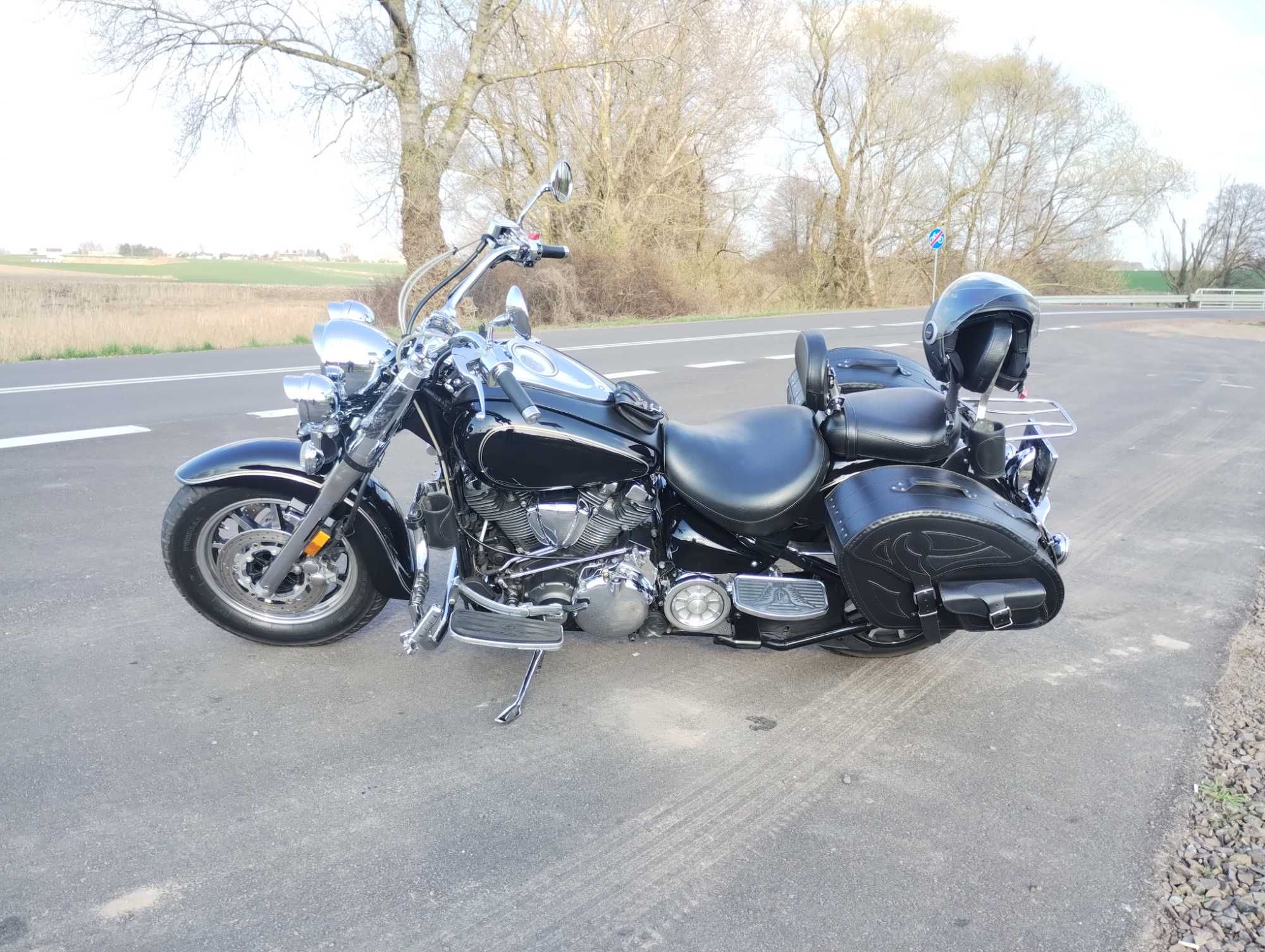 Yamaha XV 1700 Road Star 2012, dużo dodatków,  doskonały stan