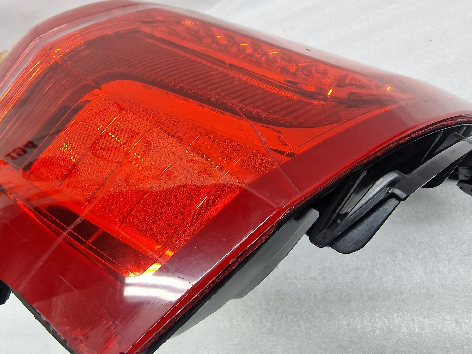 VOLVO XC90 II 15- LEWA LAMPA TYLNA TYLNIA TYŁ LED , NR 31655915 , NR AUKCJI LA751