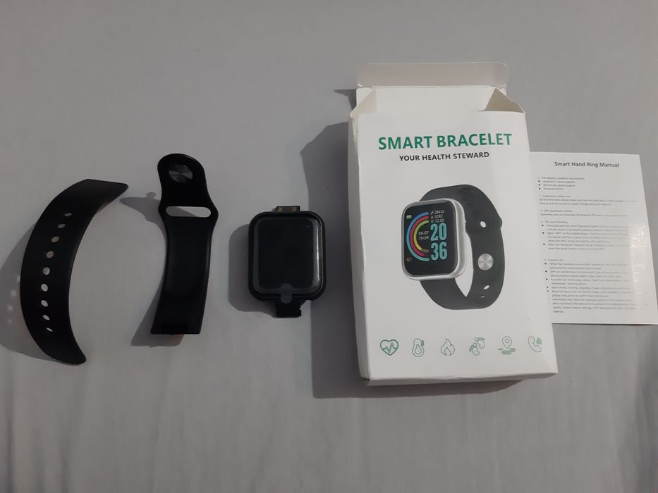 zegarek sportowy, smart bracelet, smartwatch, dużo funkcji, usb