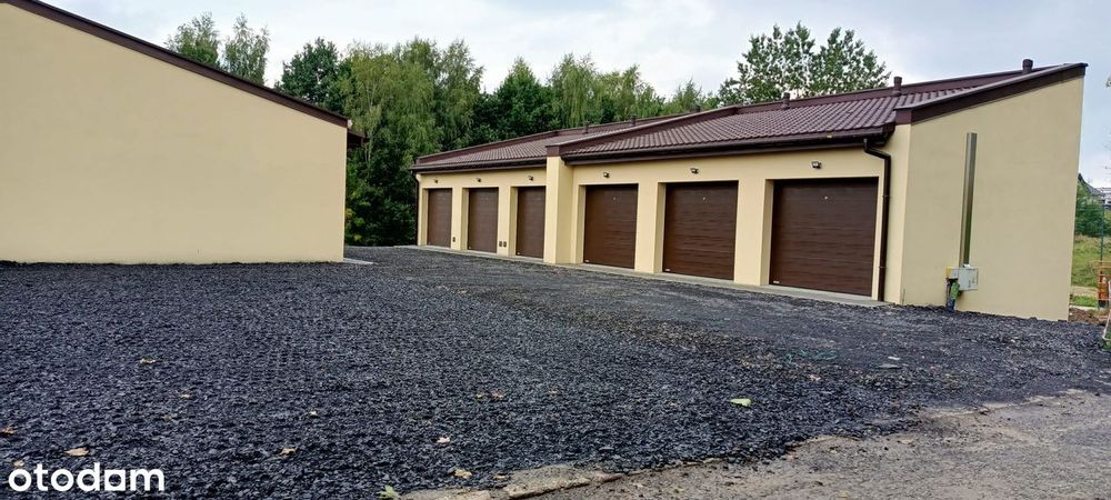 Nowe garaże z użytkowym strychem - Jastrzębie  Zdrój, ulica Wiejska