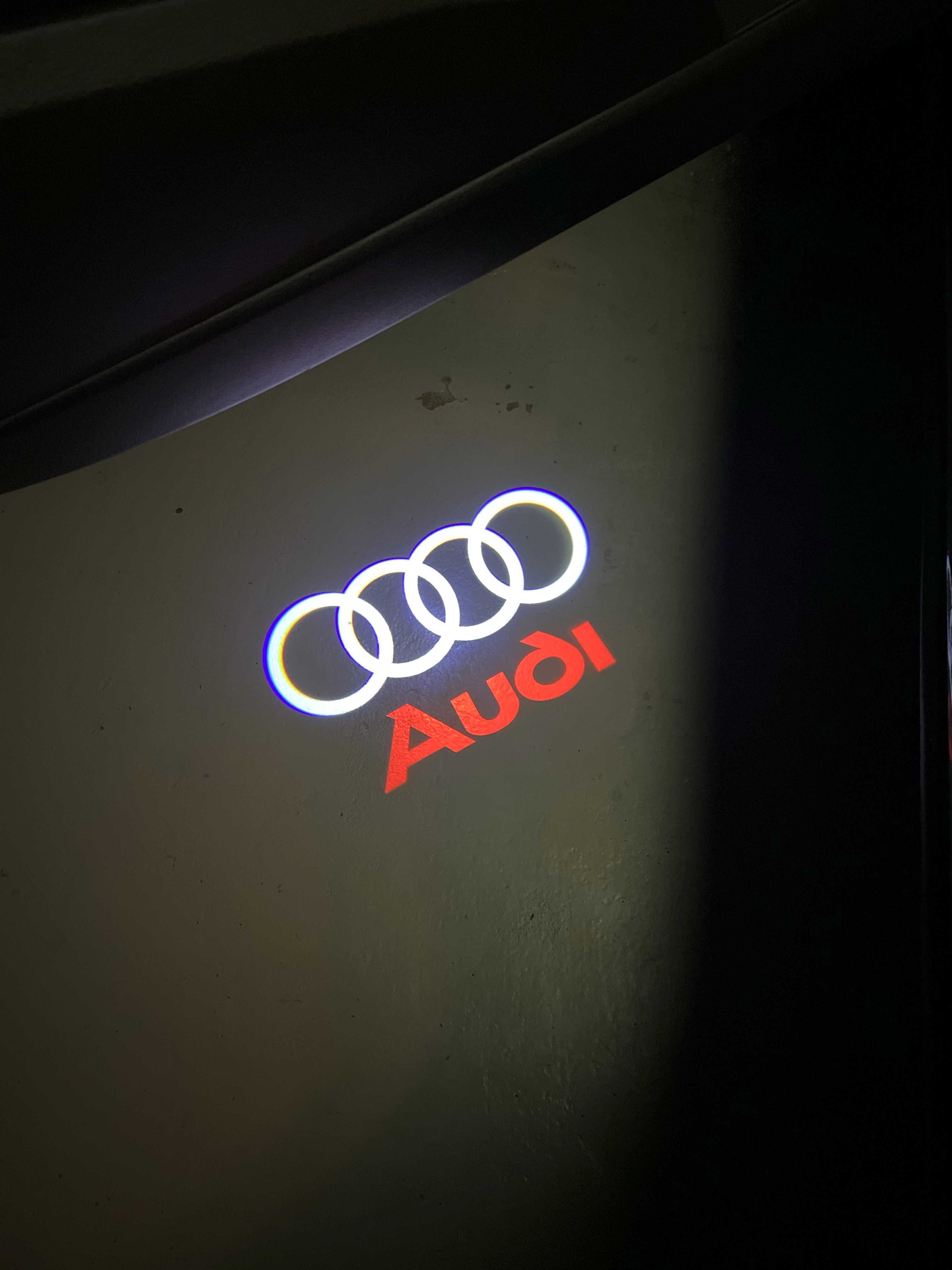 Проекция логотипа в двери Audi (Audi, Без кольца, S line, Audi Sport)