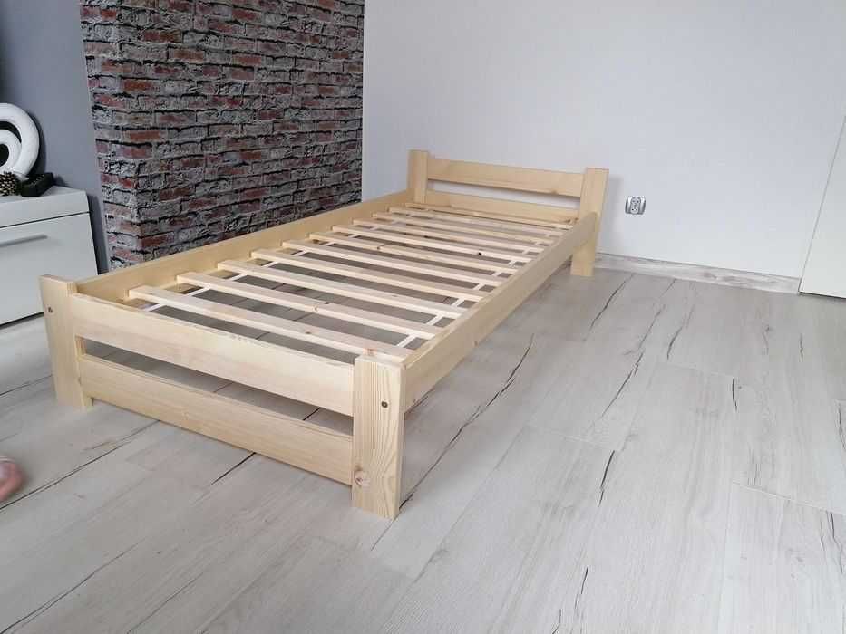 łóżko z materacem 389 zł