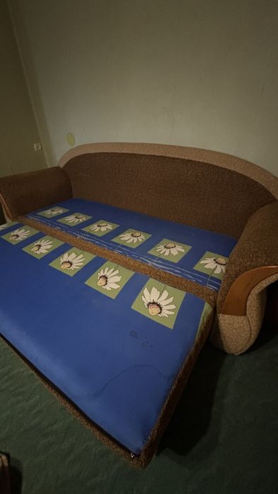 Диван       книжка