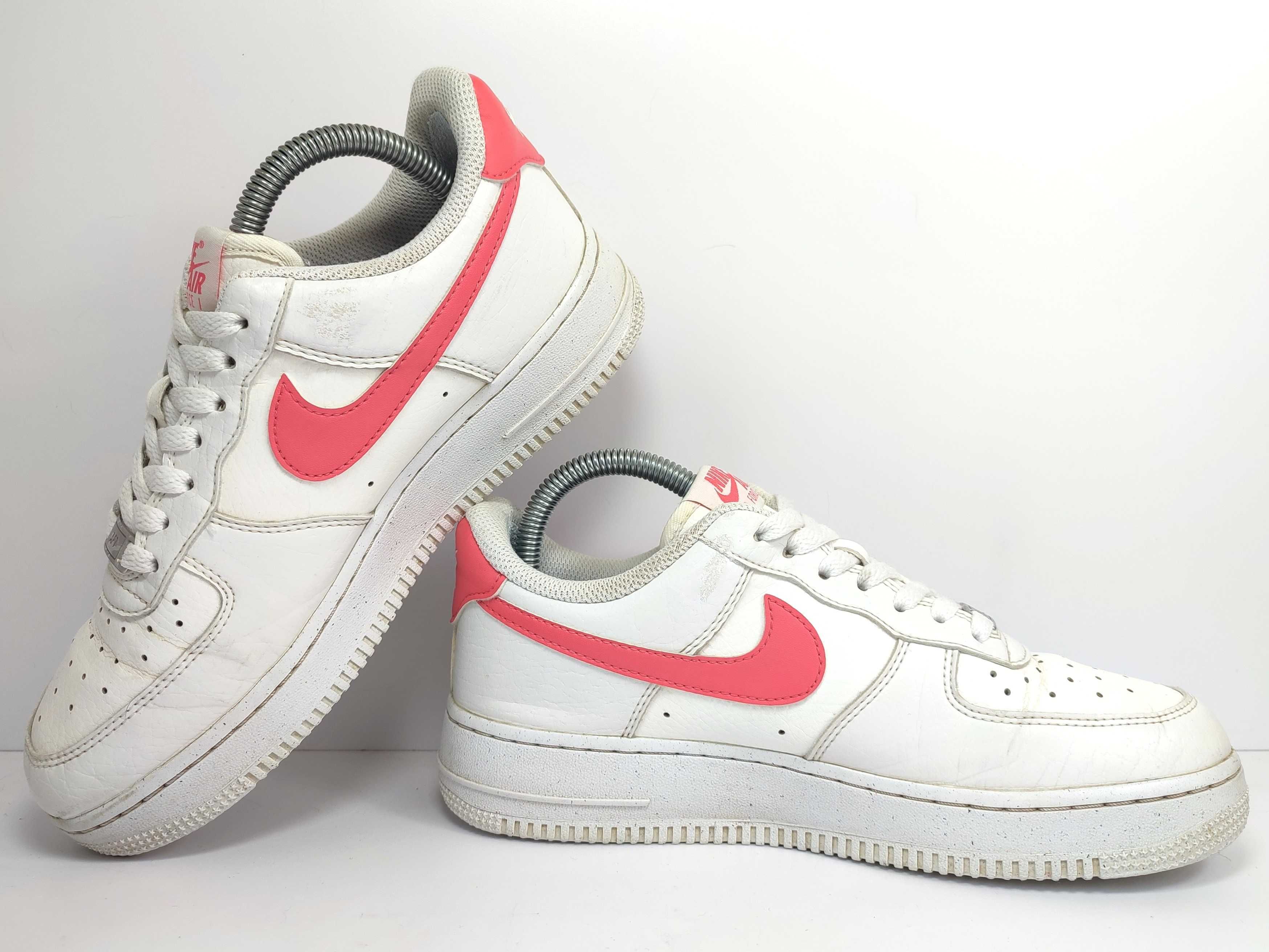 NIKE AIR FORCE 1 '07 SE oryginalne buty r.38,5