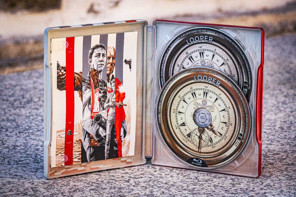 Looper Mondo Steelbook Autografado