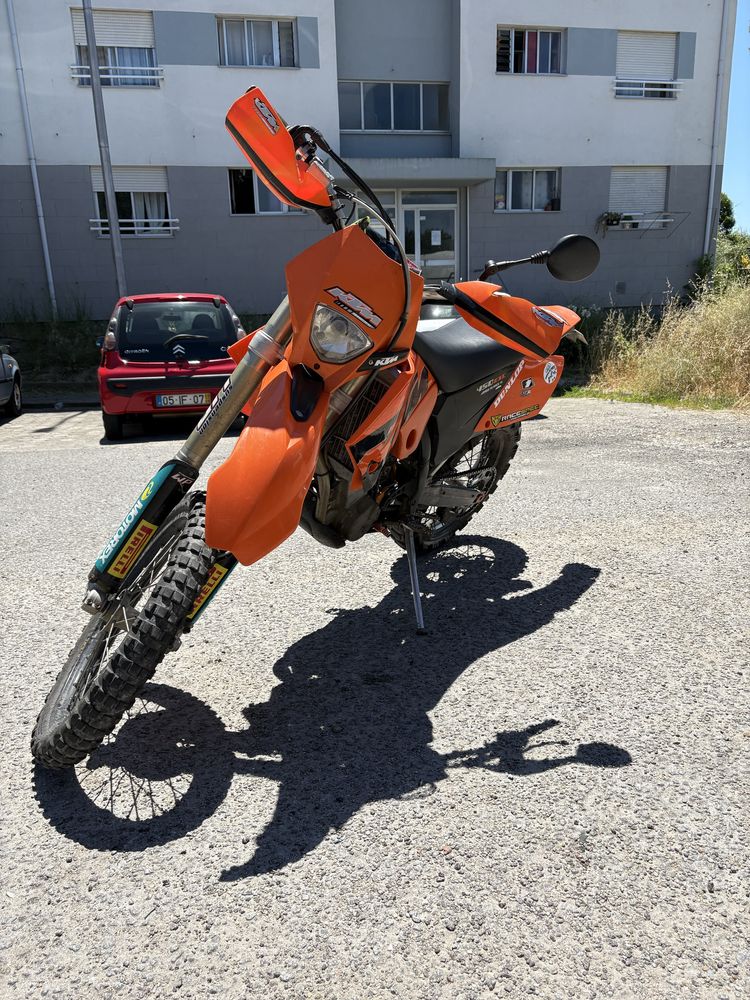 KTM 450 EXC - otimo estado -oferta capacete, kit limpeza, suporte………..