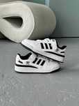 Чоловічі кросівки Adidas Forum Low білий з чорним A00106 ТОП
