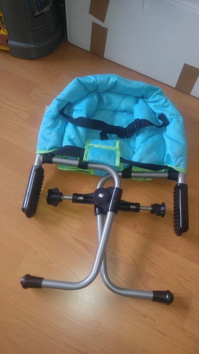 Cadeira de bebé para mesa