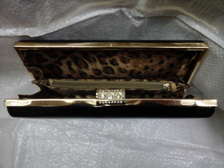 Лаковый клатч. Обмен/продажа