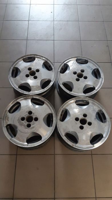 Felgi Aluminiowe VW Golf 2 4x100 et35 6Jx15cali 191601025ad