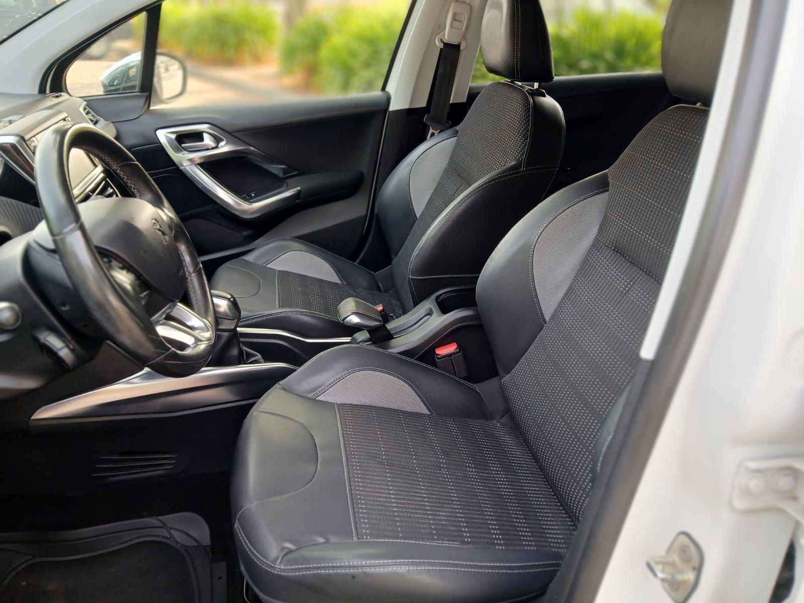 Peugeot 2008 1.2Puretech
