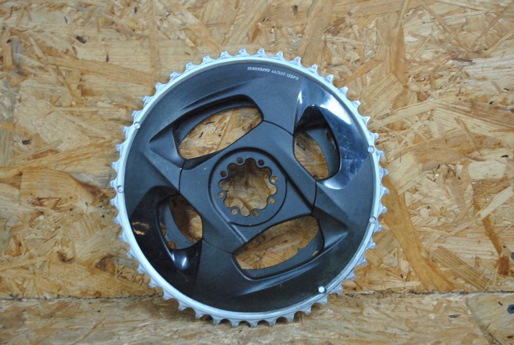 Blaty zebatki, tarcze mechanizmu korbowego Sram Force AXS 46-33