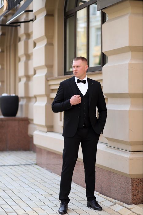 Чоловічий костюм