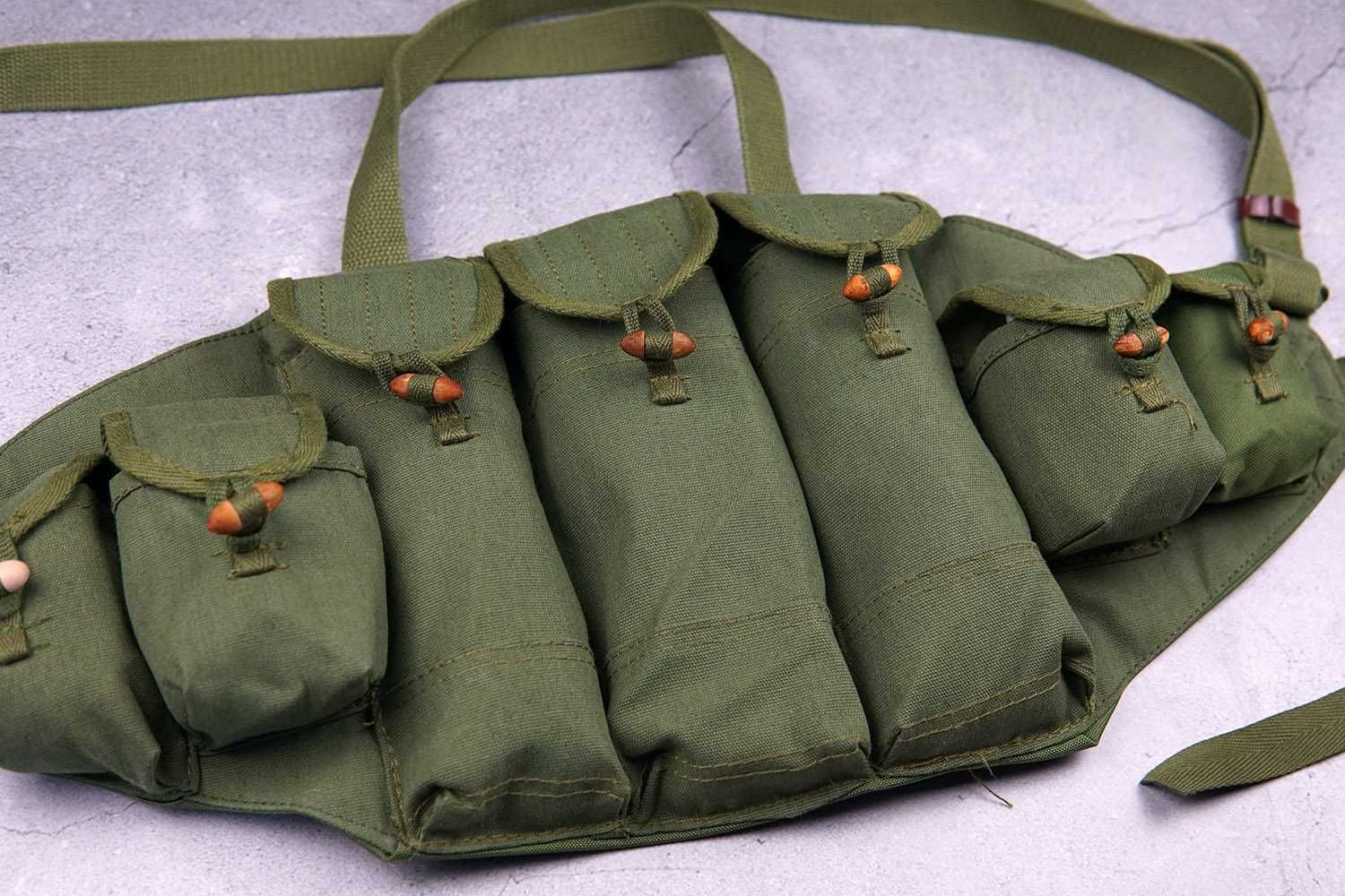 Kamizelka chicom do AK oryginał Wietnam Vietcong stanik chest rig AKM