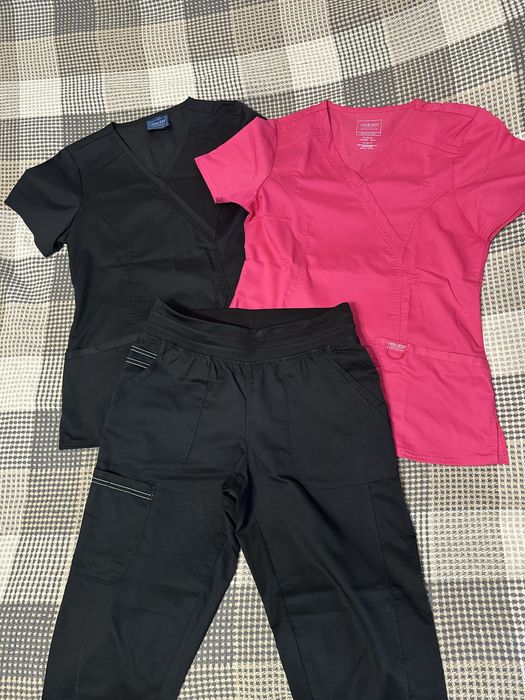 Жіночий медичний костюм Cherokee Revolution