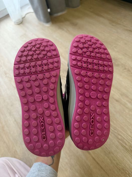 Зимові чоботи  на дівчинку Geox 31 розмір