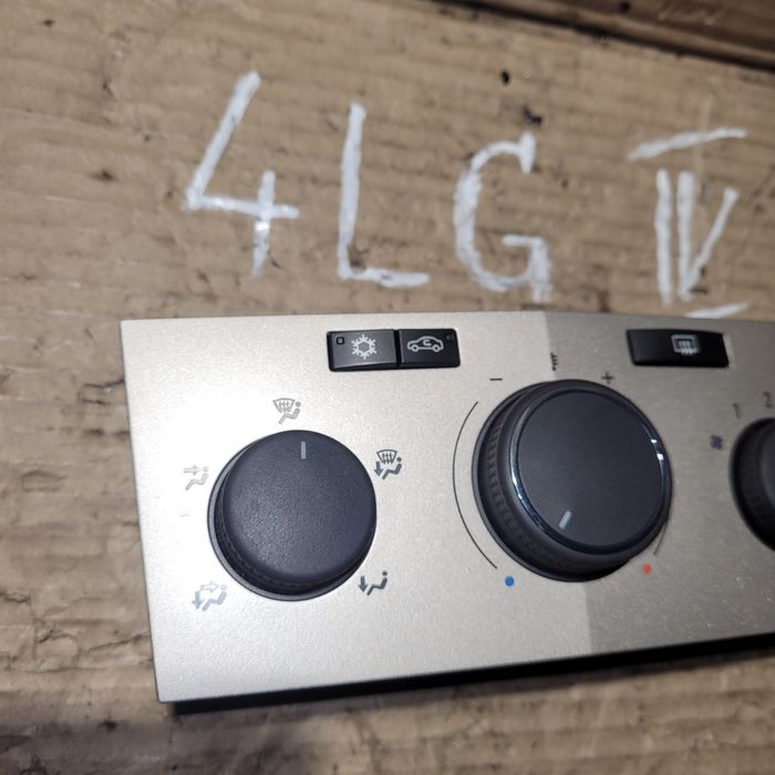 Panel nawiewu klimatyzacji opel astra III H 2007r