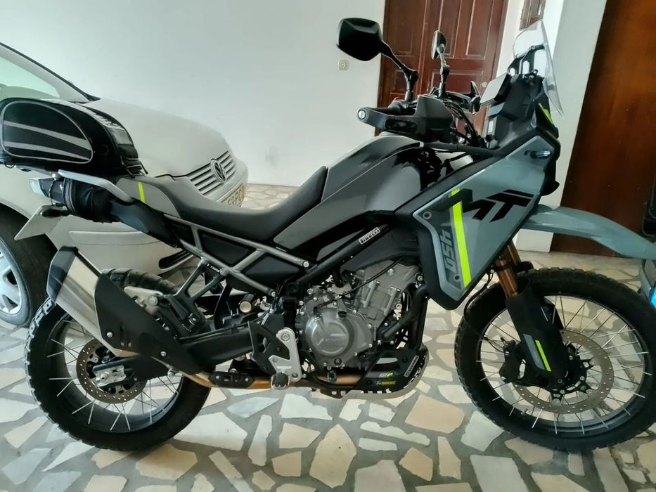 CF Moto 450MT