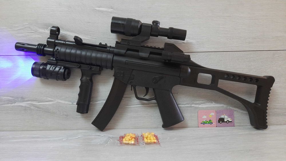 Автомат детский на пульках 6мм, Д-61см 017B с лазером, фонарик, оптика