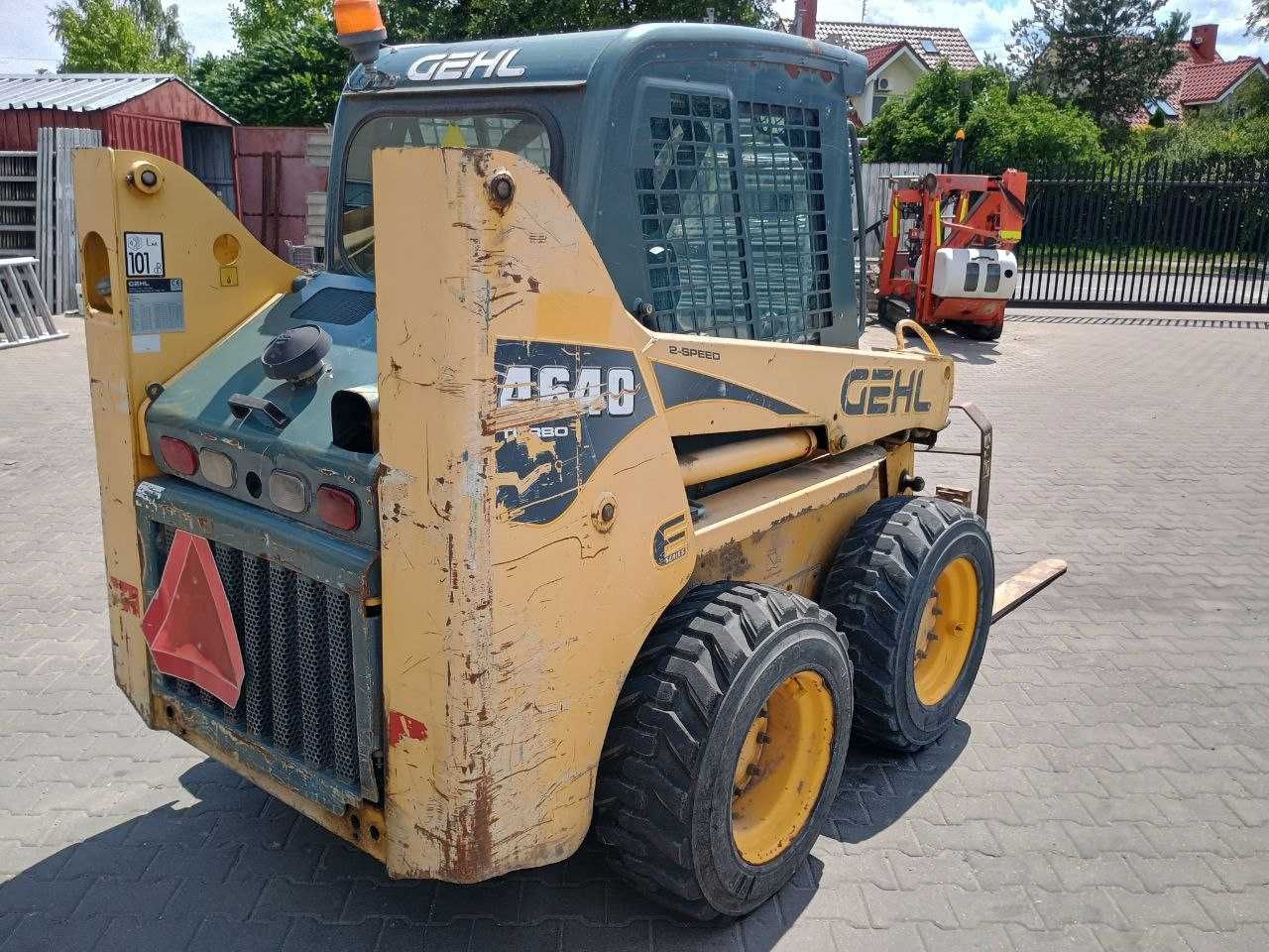Ładowarka GEHL SL4640 2.8t High Flow dwie prędkości jak Bobcat S530 FV