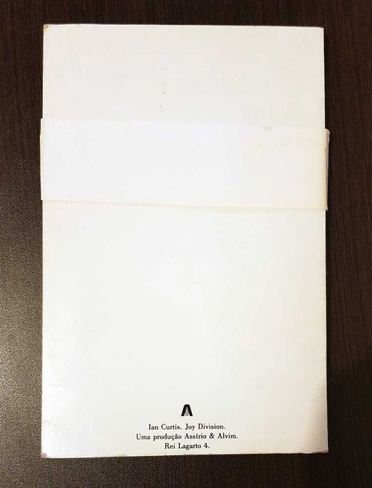 Ian Curtis / Joy Division: Prazeres Ignorados (Assírio & Alvim, 1989)