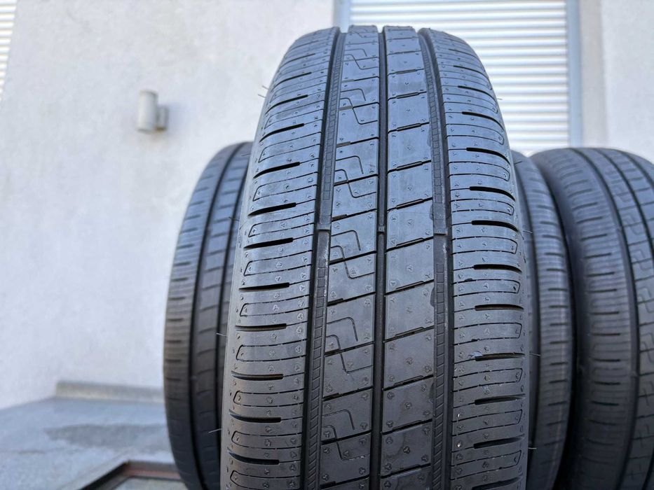 x4 NOWE lato 175/65R17 GoodYear EfficientGrip YARIS CROSS 2022r L415