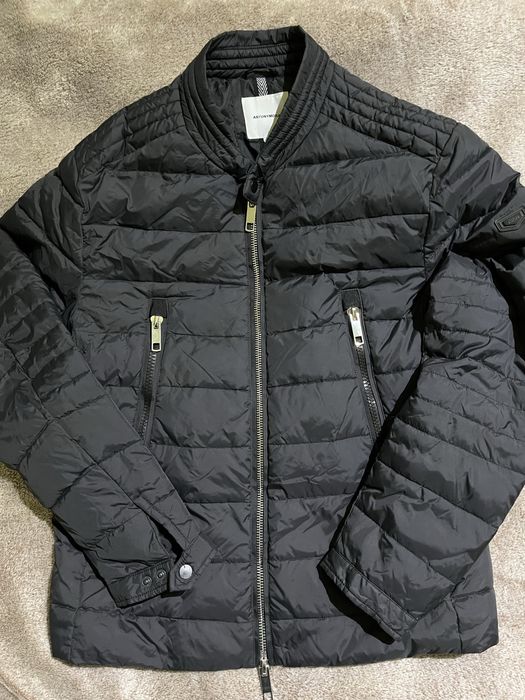 Продам куртку зимову