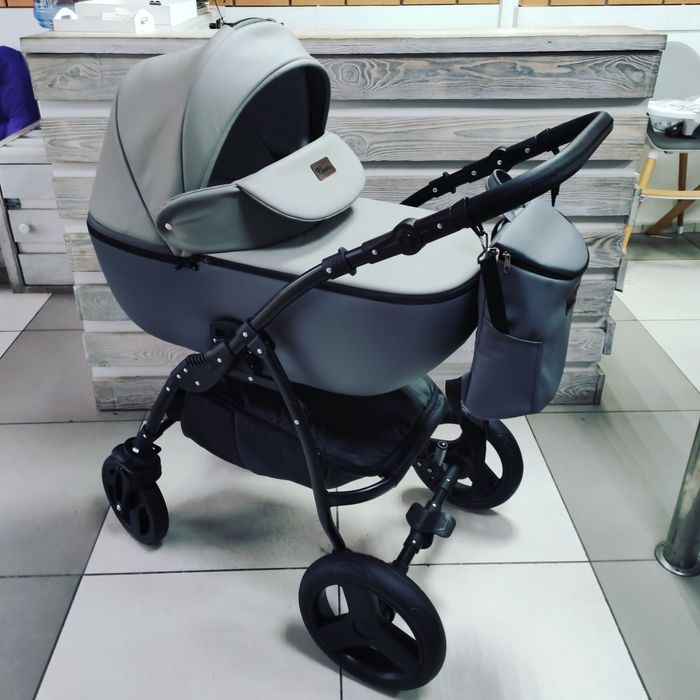 Детская универсальная коляска Victoria Gold Classic