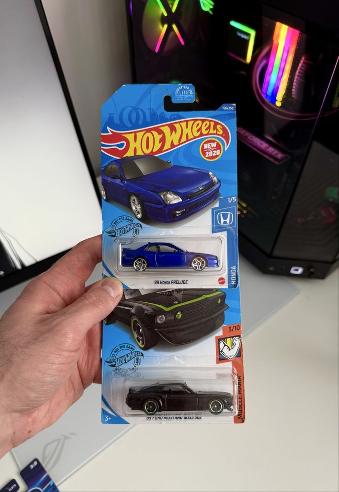 Колекційні машинки Hot Wheels. Hotwheels Хотвилс Хотвілс
