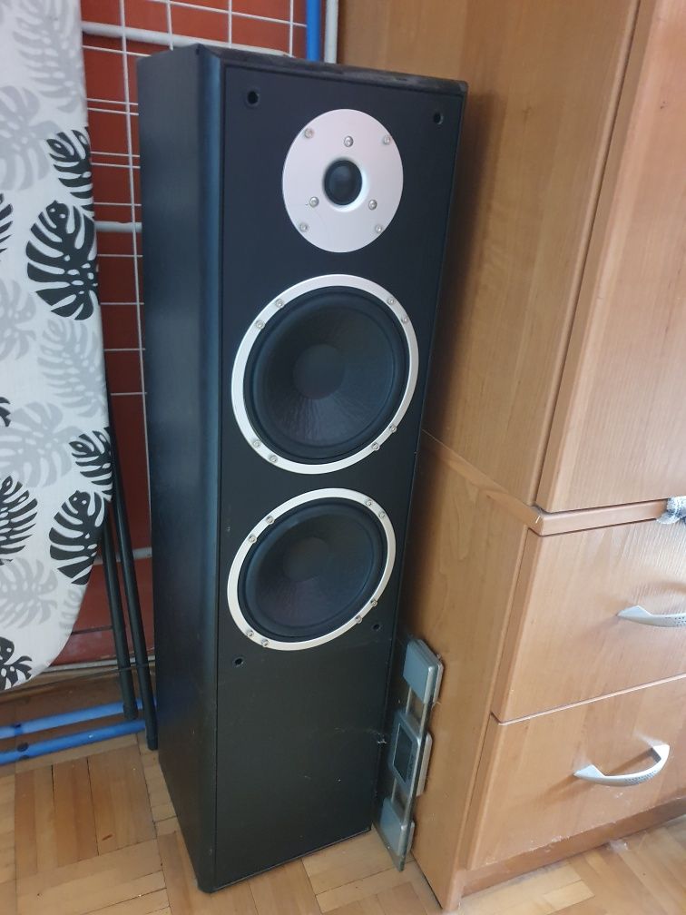 Amplituner Denon AVR-390 i 2 kolumny Eltax