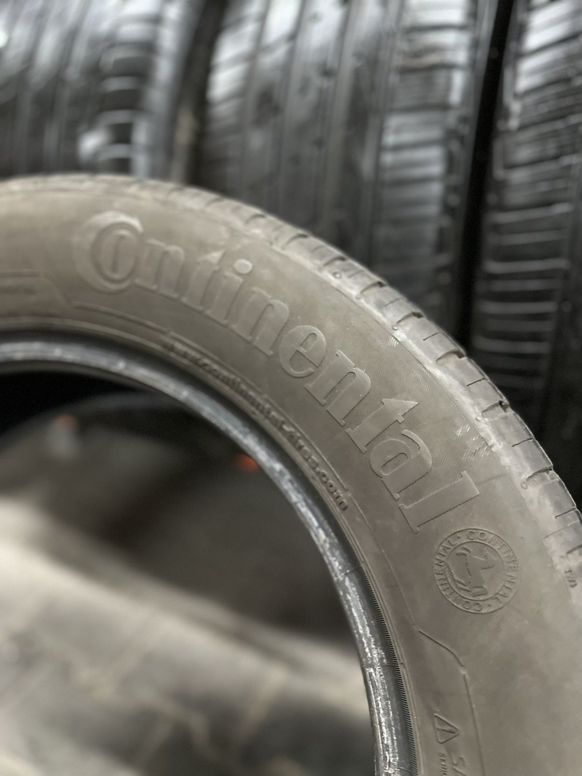 Шини Резина Літо 215/60 R17 96H Continental Conti Eco Contact 5
