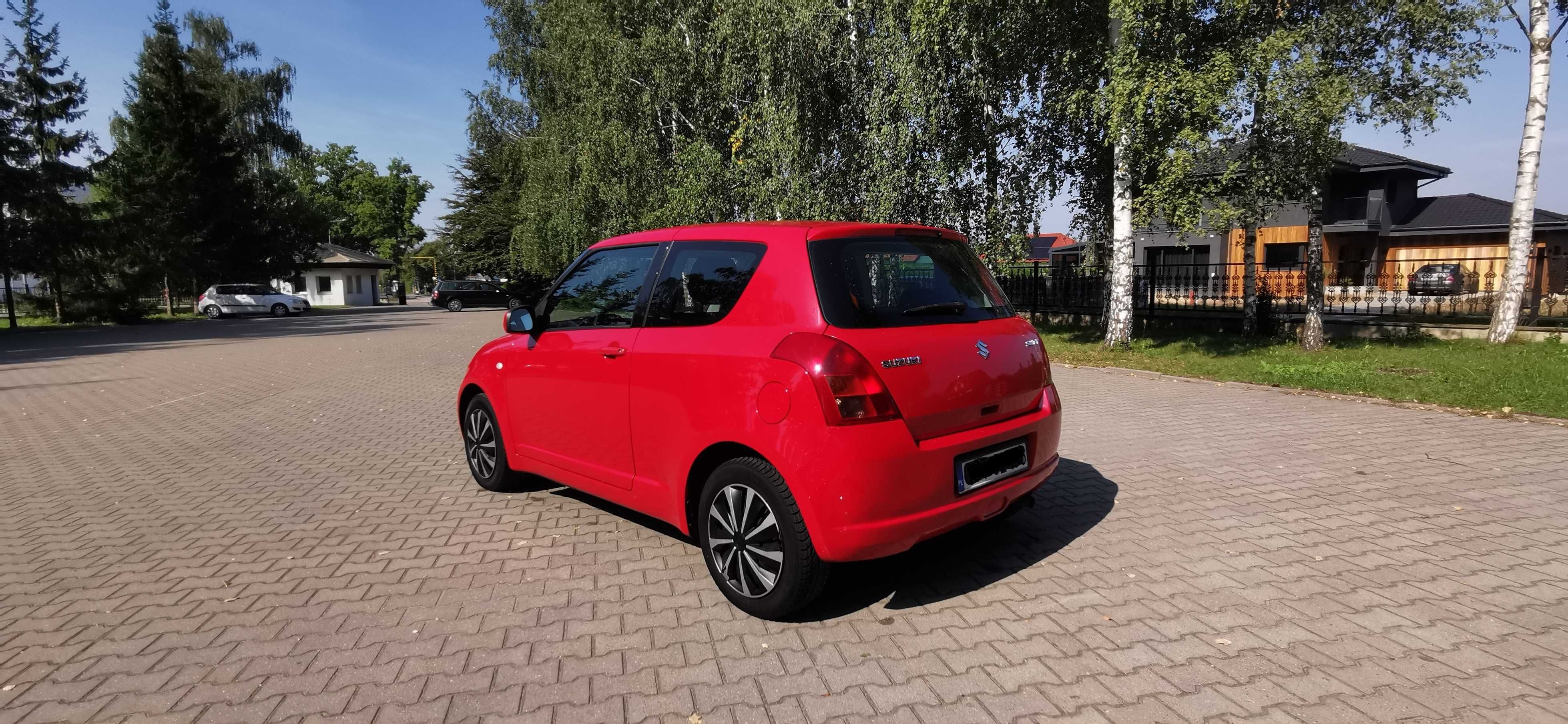 Ładne Suzuki Swift 1,3 benzyna Klimatyzacja 1 właściciel 2006 rok