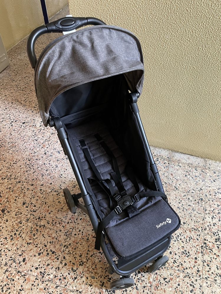 Carrinho Safety 1st teeny black chic