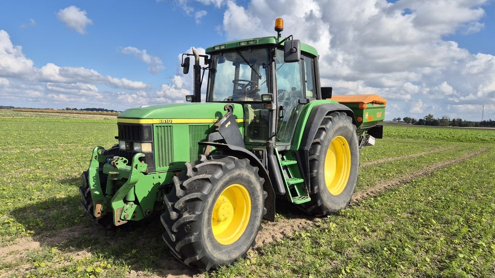 John Deere 6610 z turem