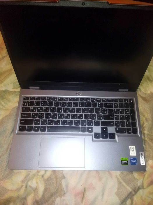 Lenovo модель loq15iax9