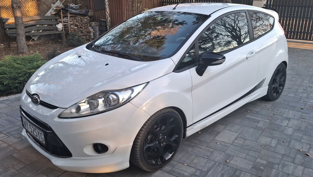 Ford Fiesta mk7 Sport 1.6 benzyna ST-line Individual